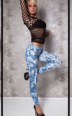 Blue Leggings with faces print